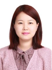 Julie Choi 교수 : “영어회화” 전문가